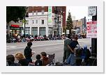 Hollywood_Christmas_Parade_2007 (00) * Bereits Stunden vor Beginn belagern Besucher den Hollywood Boulevard um die besten Plätze zu bekommen * 2896 x 1936 * (2.1MB)